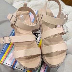 Mia Shoes Cream Sandals for Women